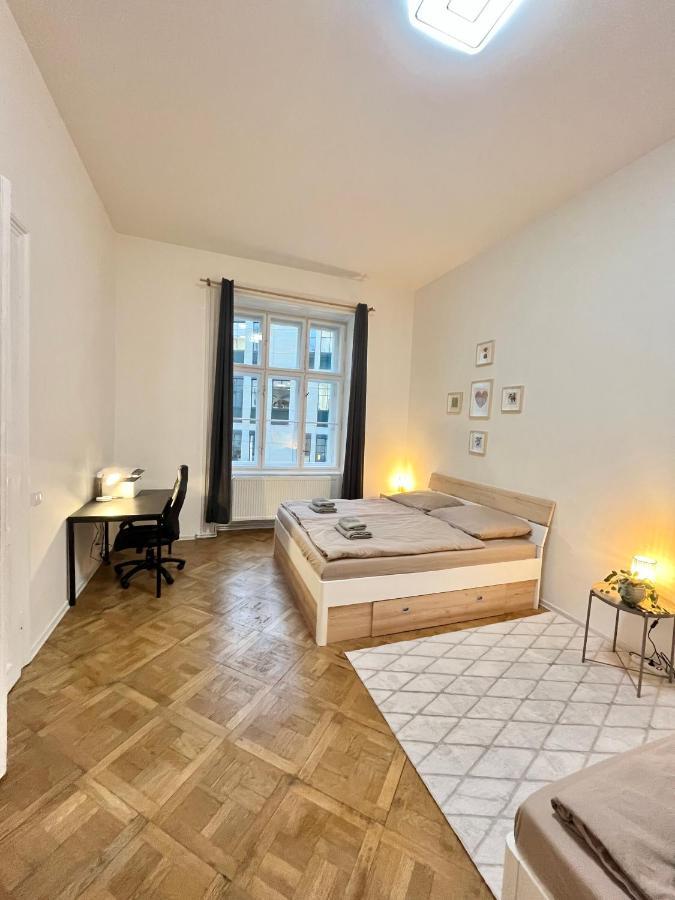 Spacious 2bdr With Free Parking In Wenceslas Square Appartement Prague